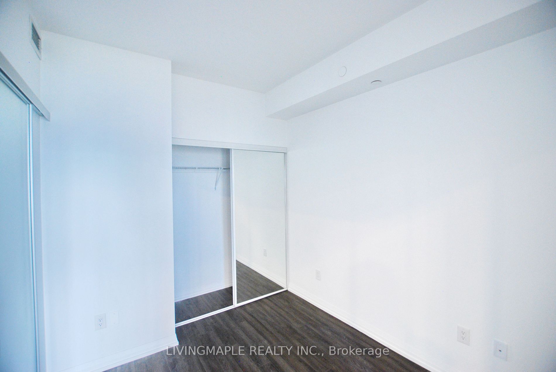 75 Canterbury Place, #2015