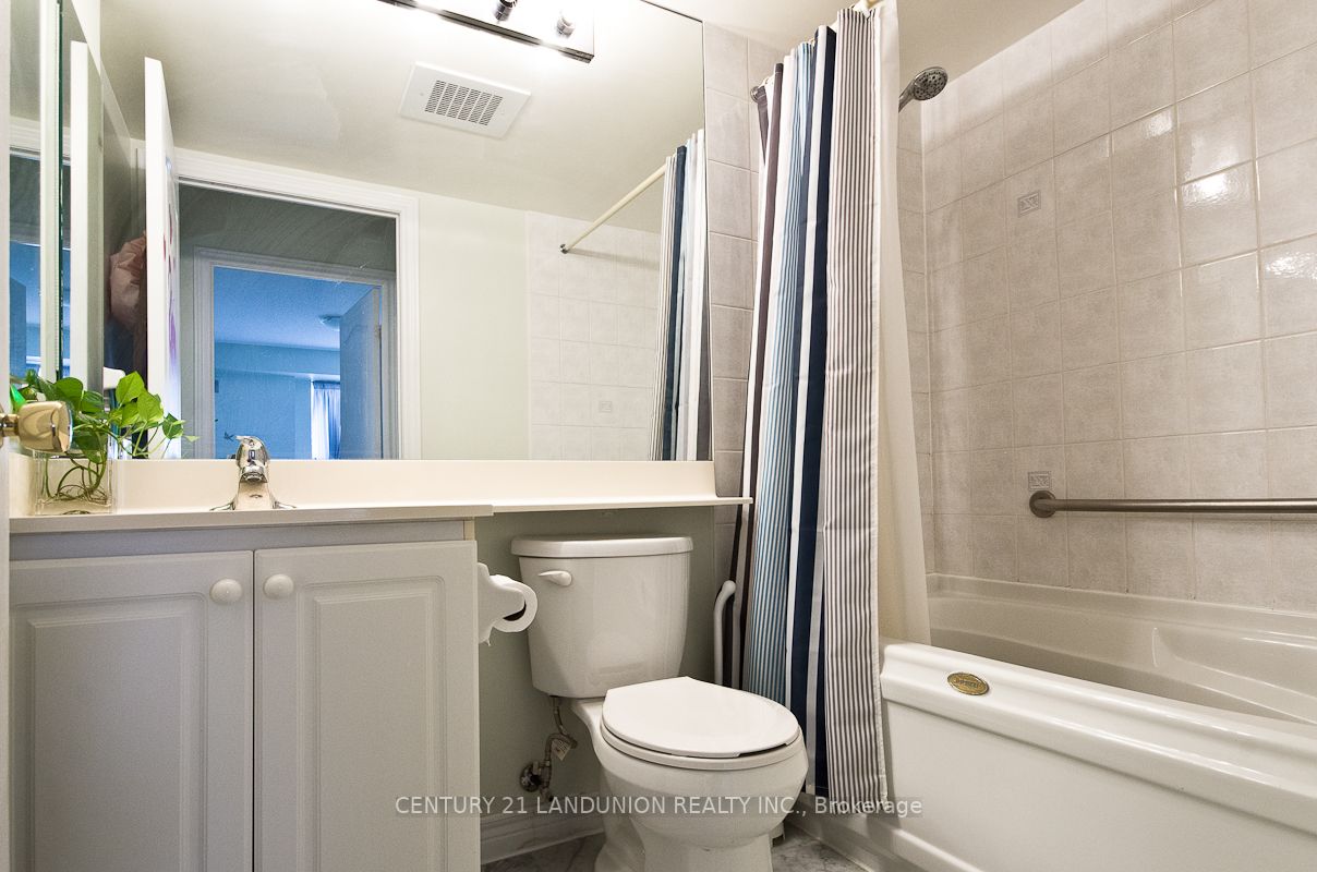 Listing C6621718 - Large Photo # 26