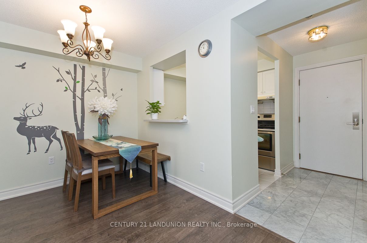 Listing C6621718 - Large Photo # 16