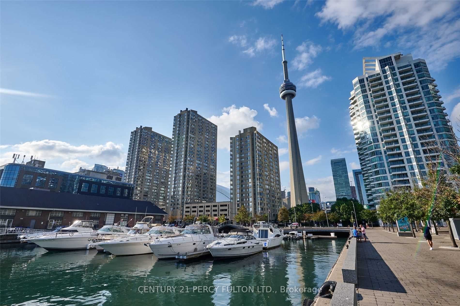 230 Queens Quay W, #1016