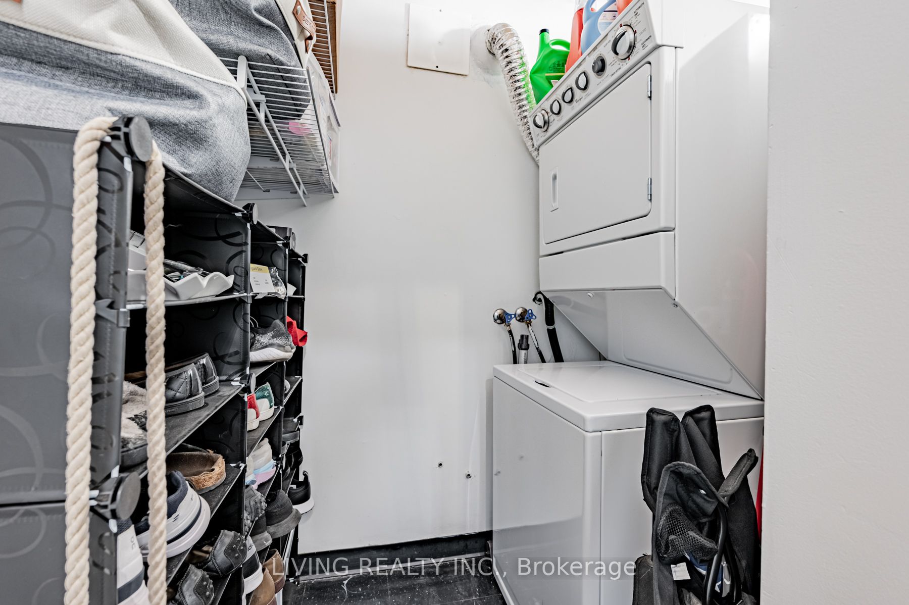 781 King St W, #102