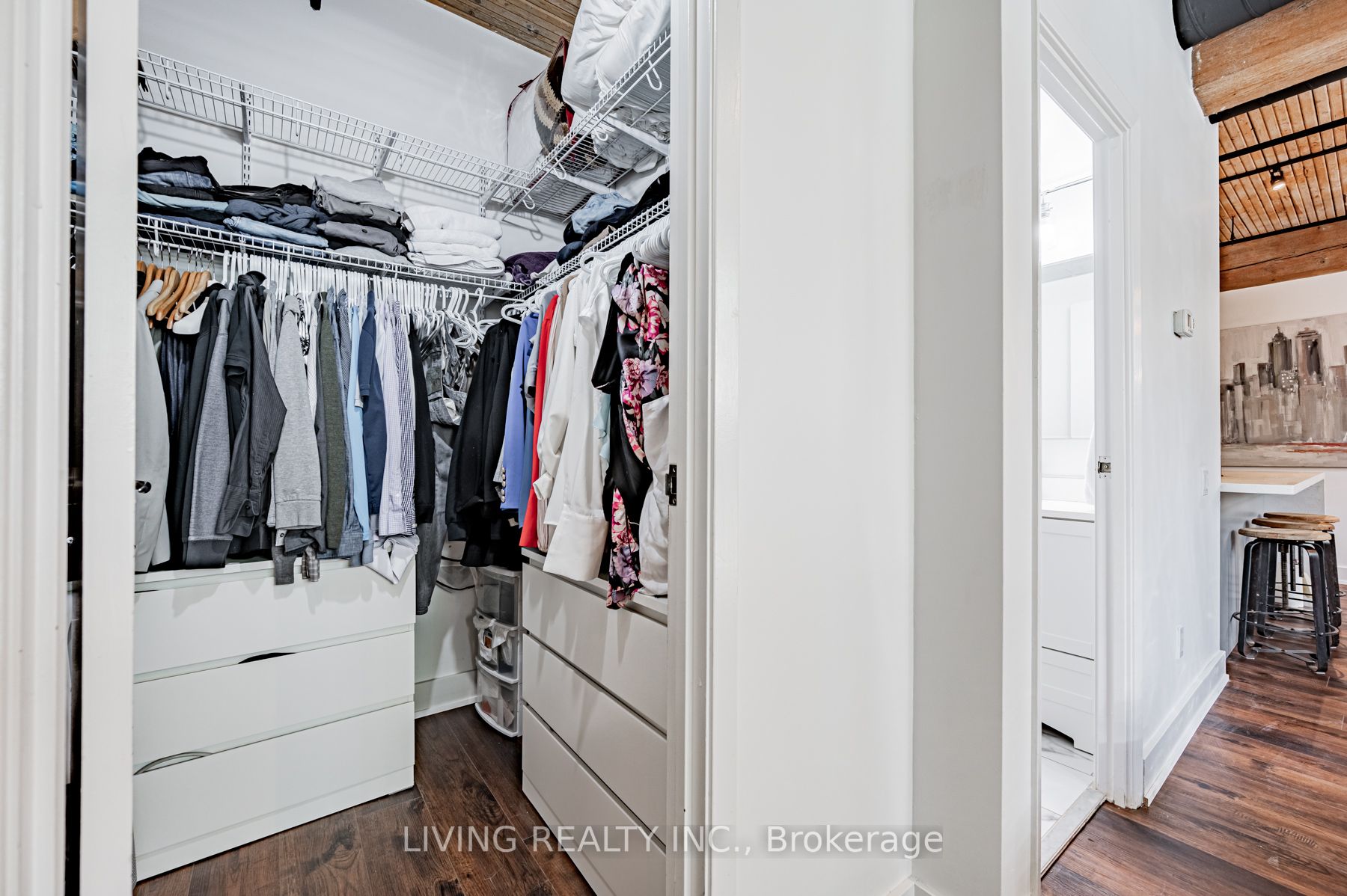 781 King St W, #102