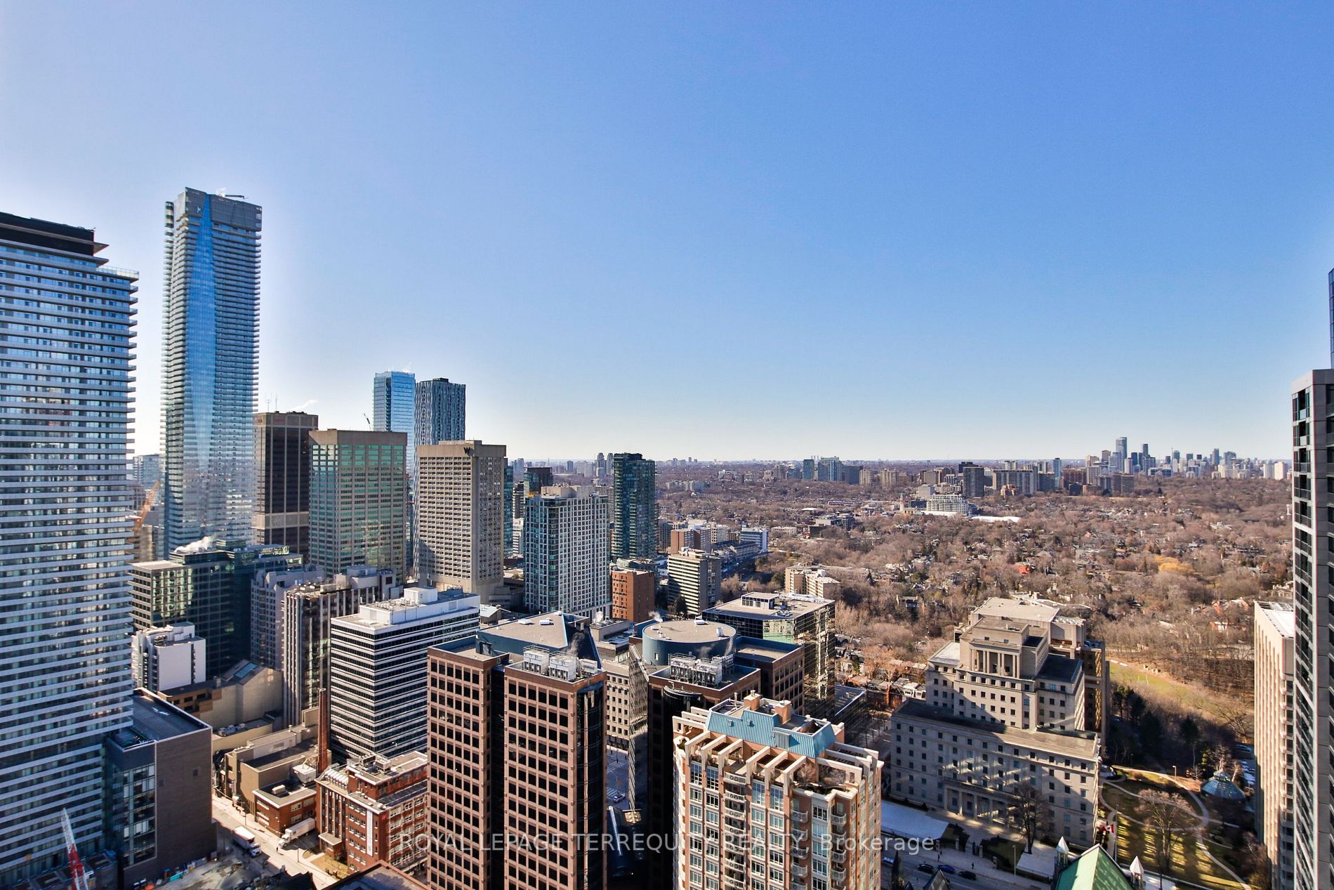 101 Charles St E, #3808