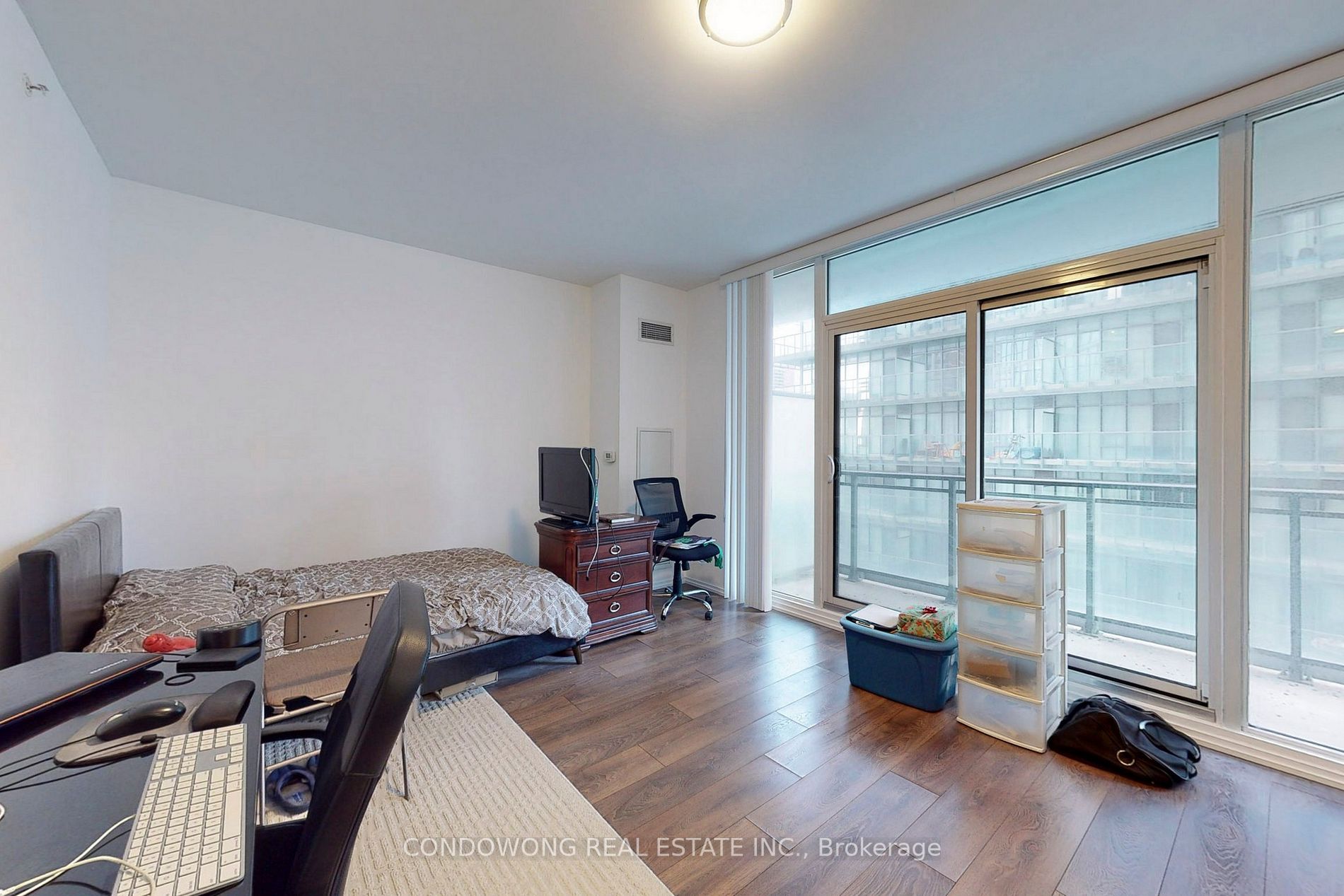 45 Charles St E, #1103