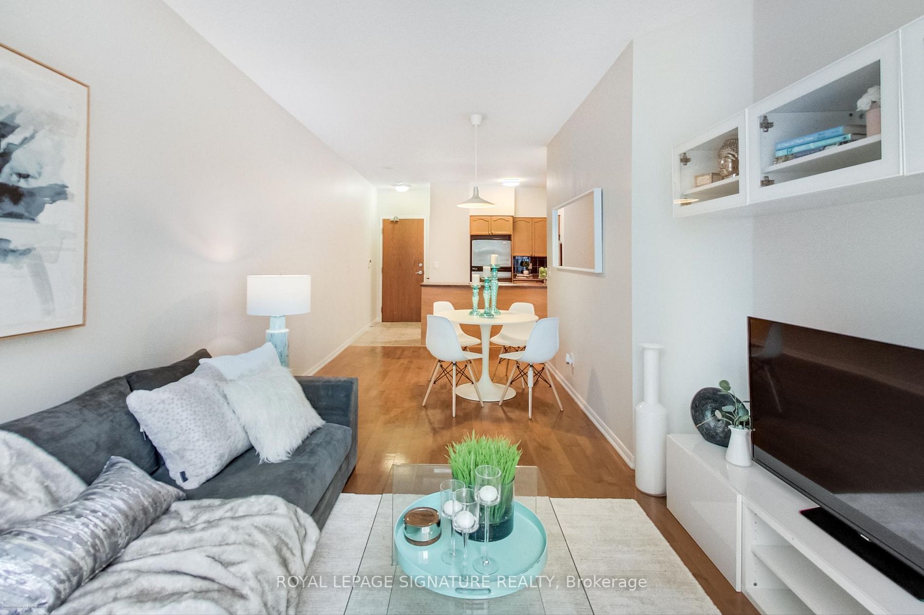 219 Fort York Blvd, #201