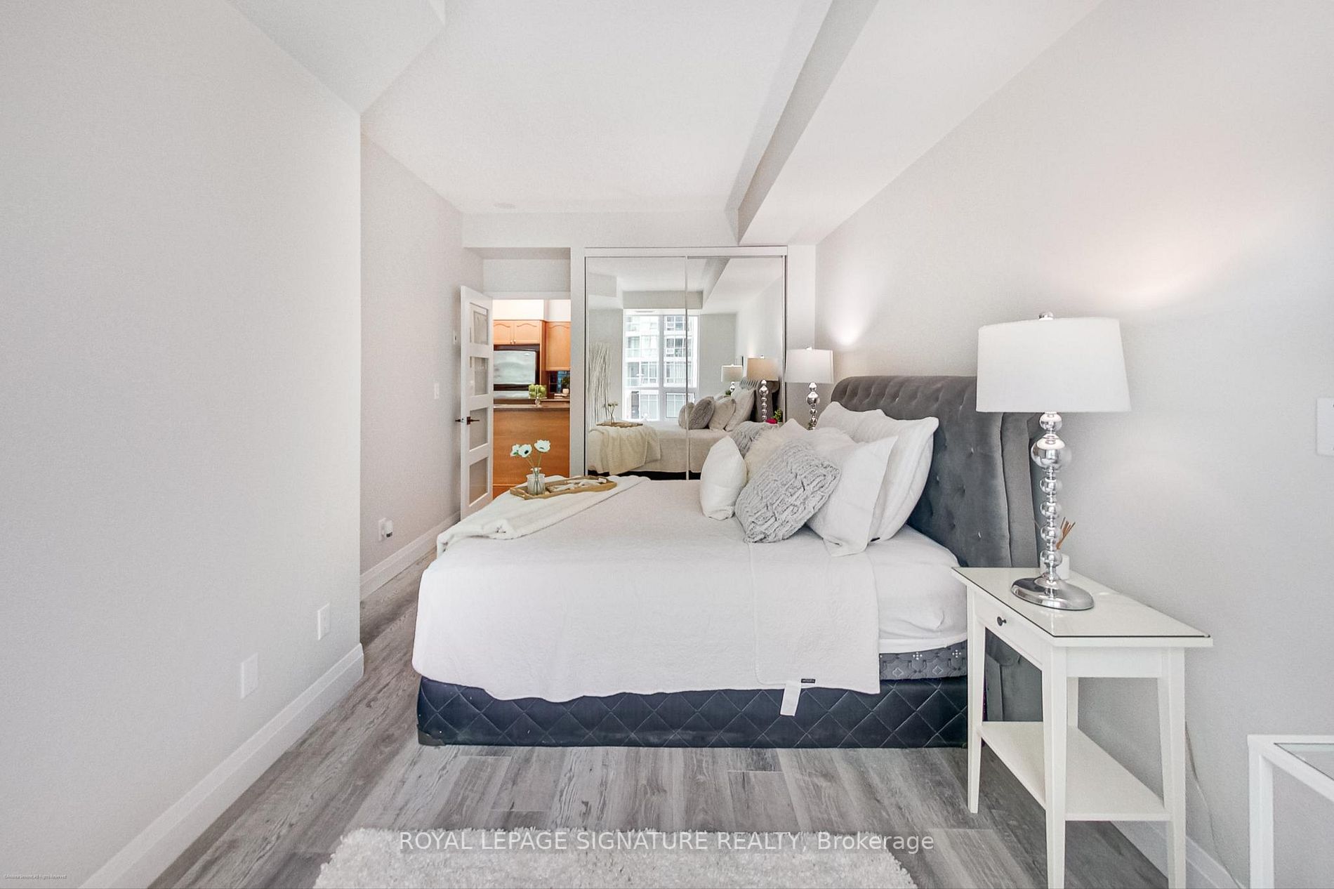 219 Fort York Blvd, #201