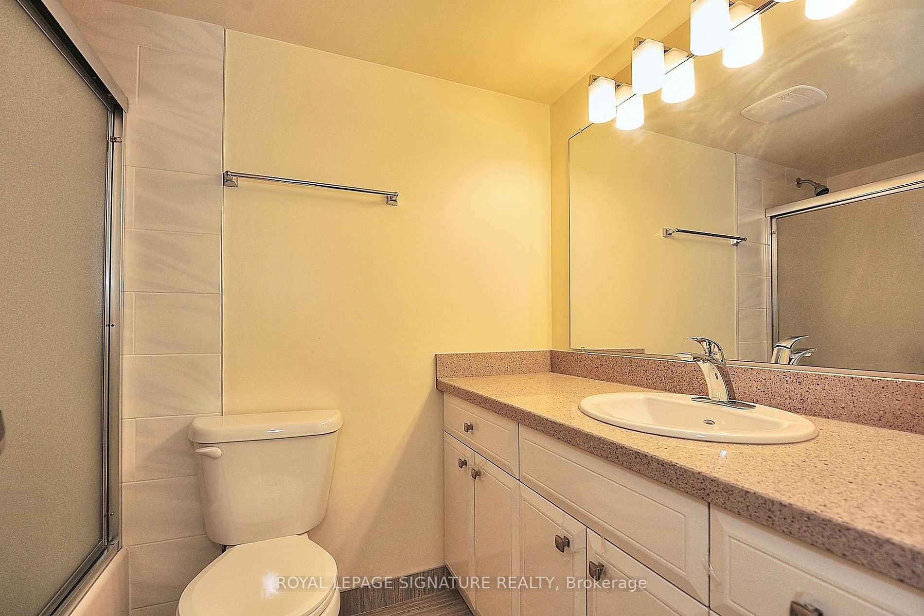 10 Tangreen Court, #702