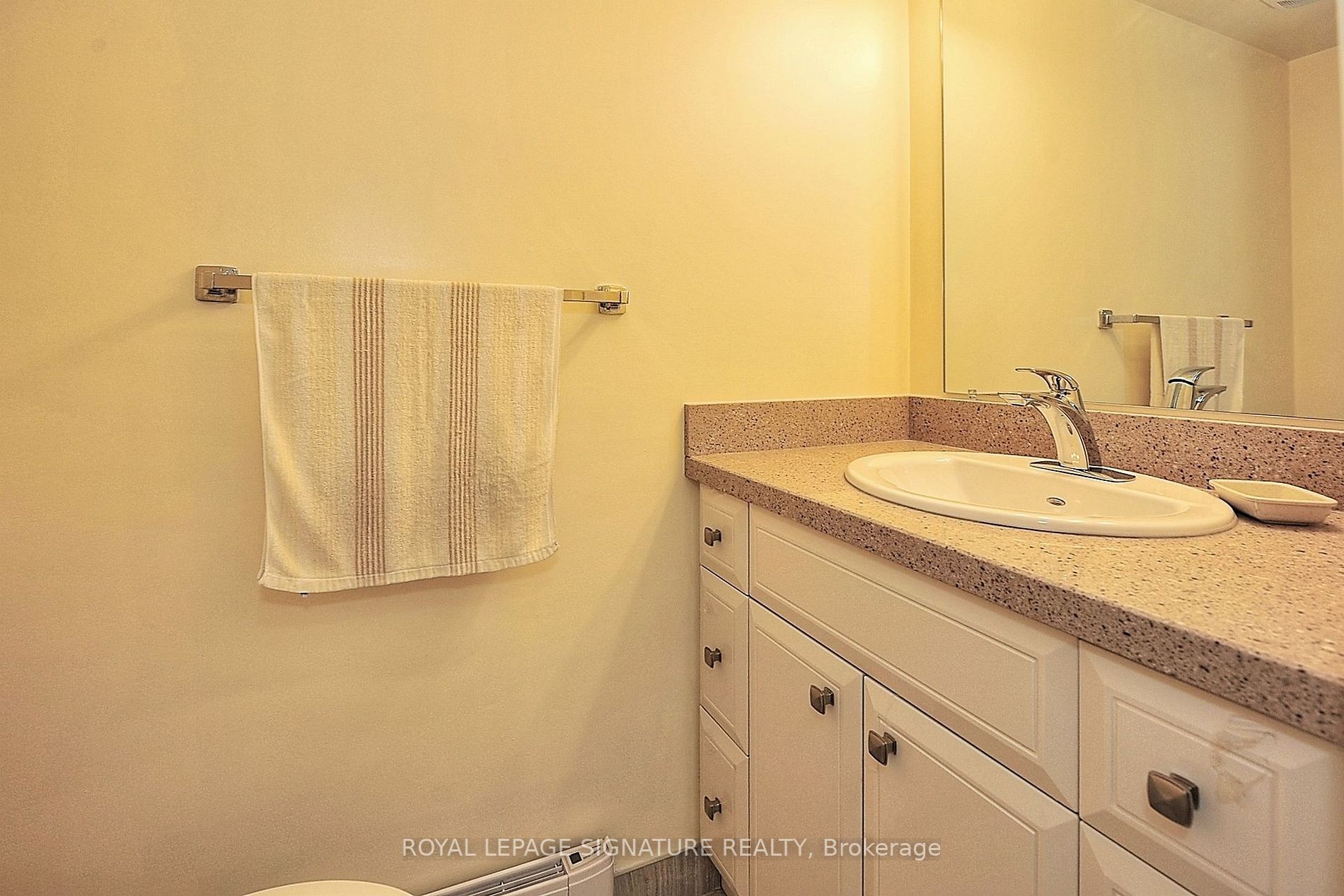 10 Tangreen Court, #702