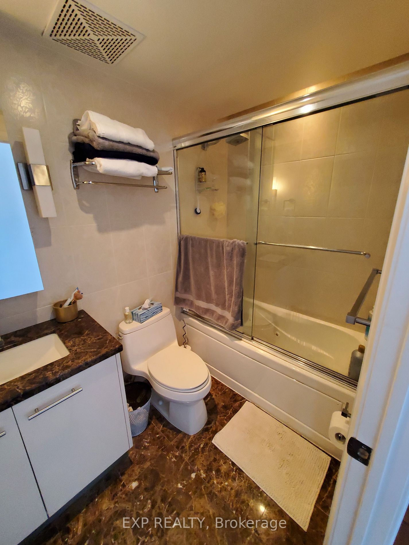 80 John St, #2910