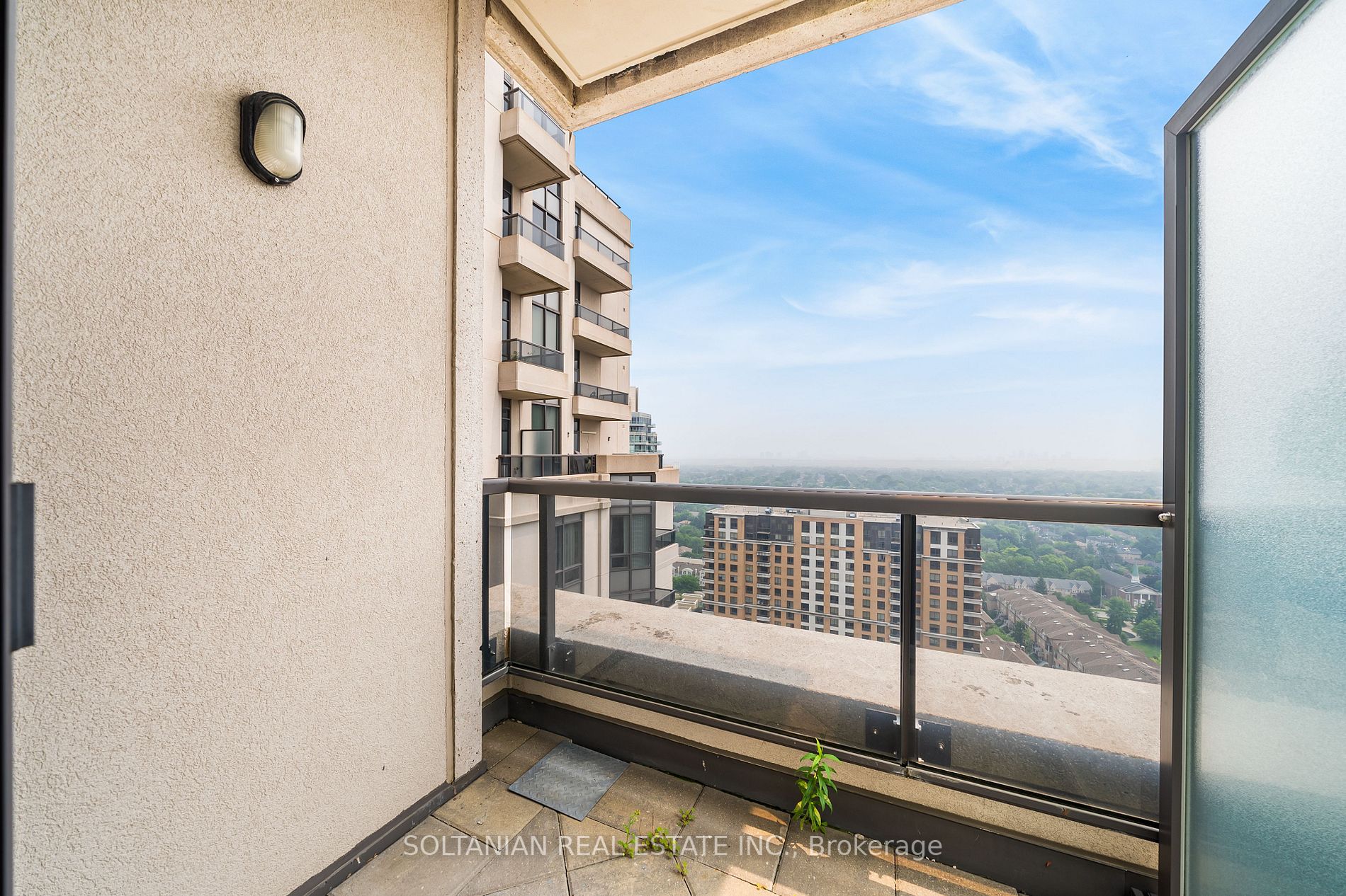 500 Doris Avenue, #2724