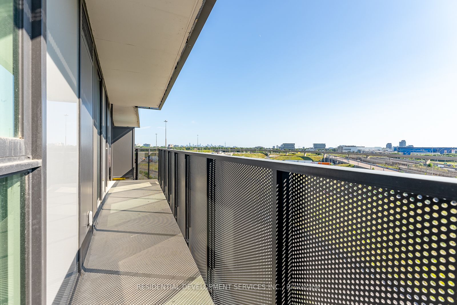 30 Tretti Way, #615