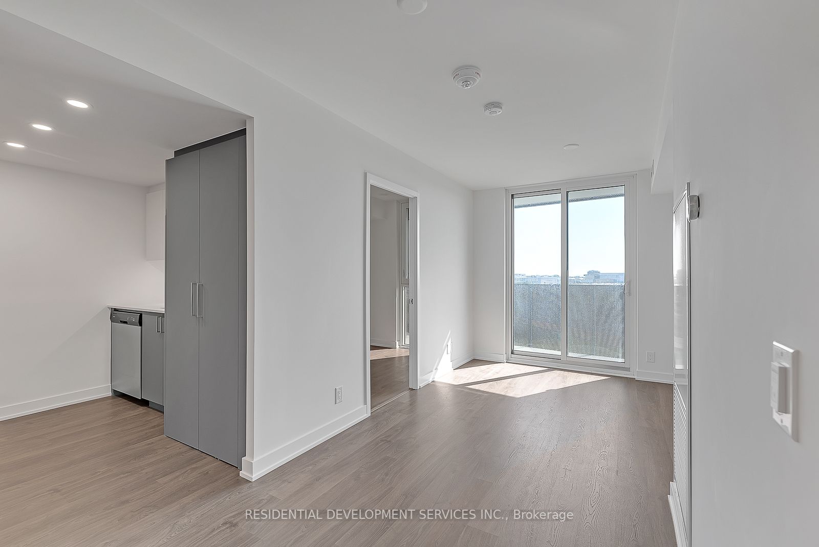 30 Tretti Way, #615