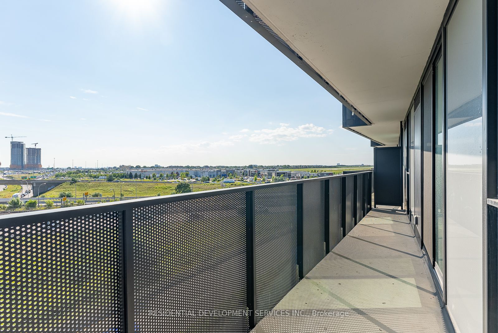 30 Tretti Way, #615