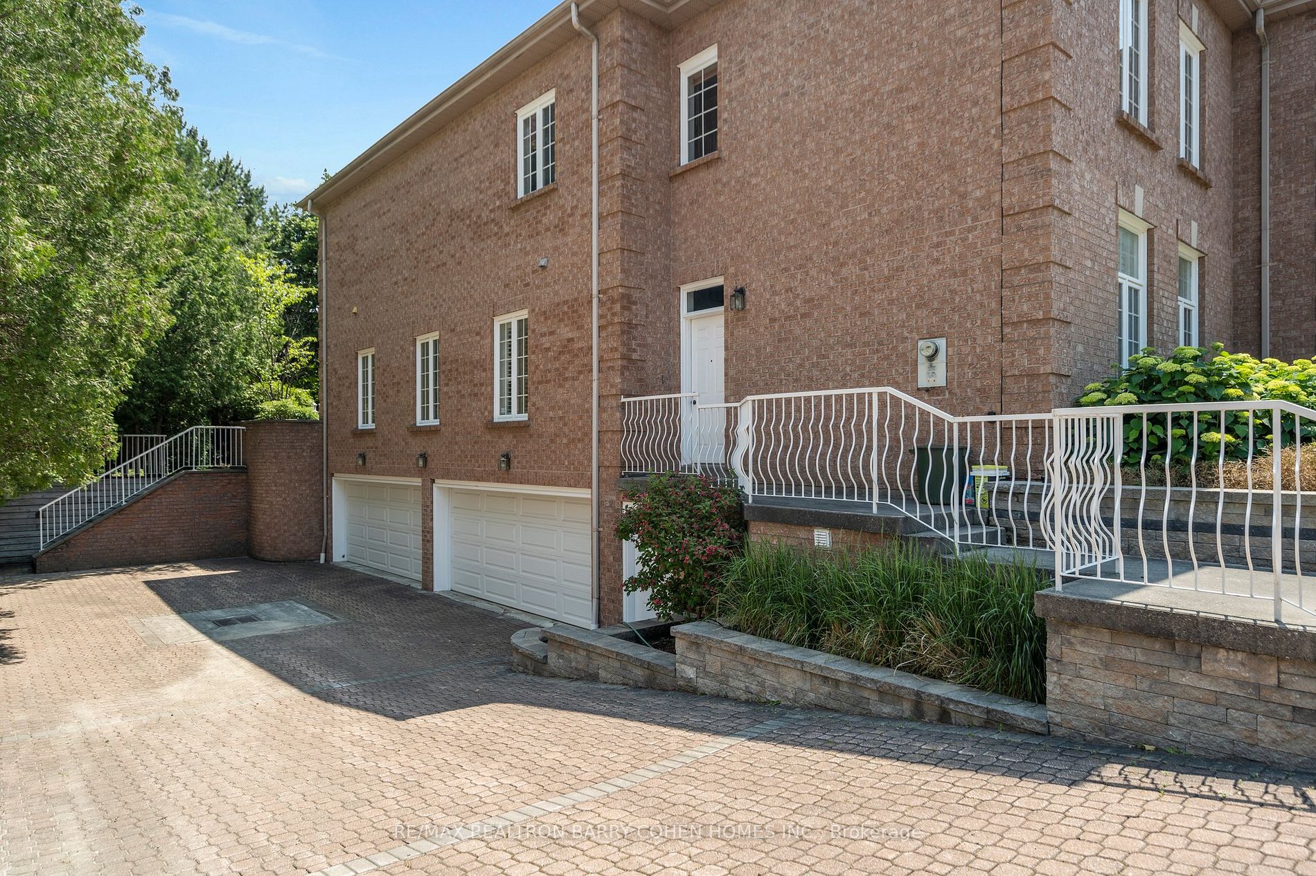 5 Sandfield Road