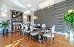 18 Fairmeadow Ave