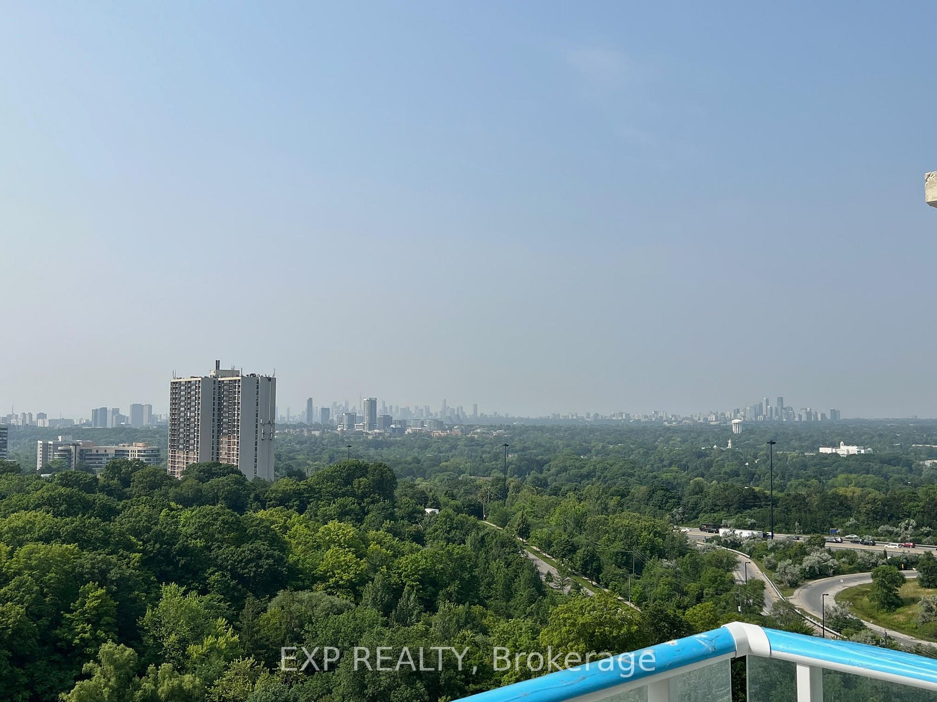 10 Deerlick Crt, #1401