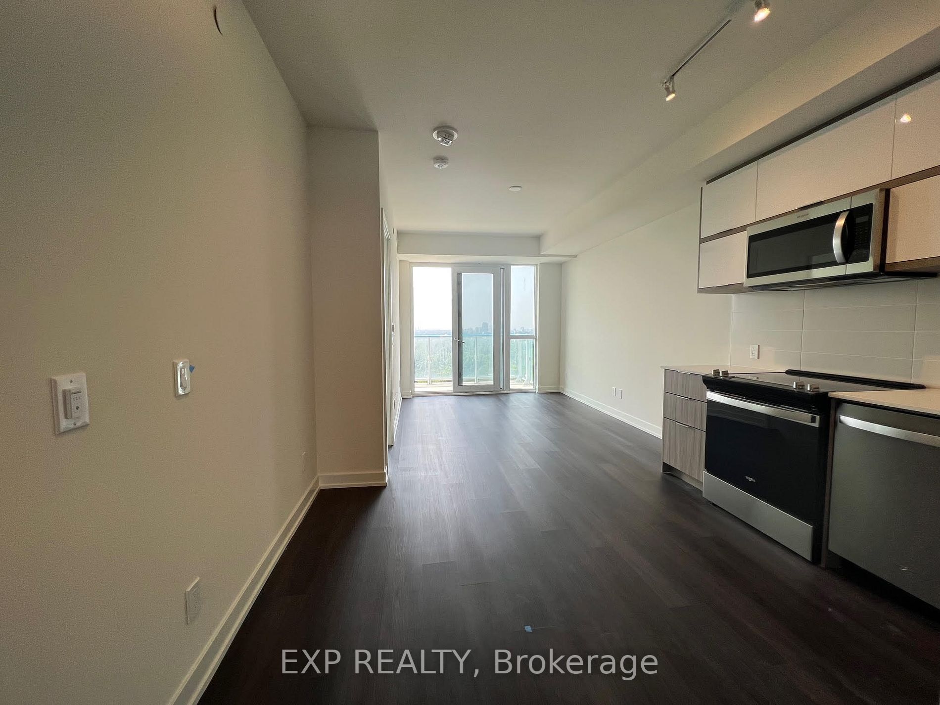 10 Deerlick Crt, #1401