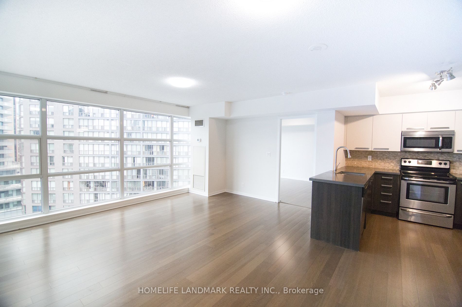 11 St Joseph St, #1612