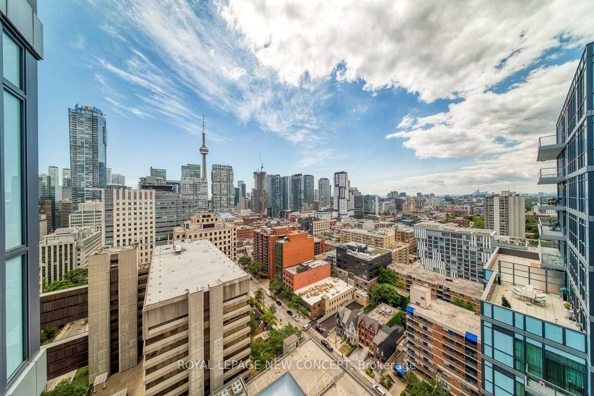 210 Simcoe St, #2309