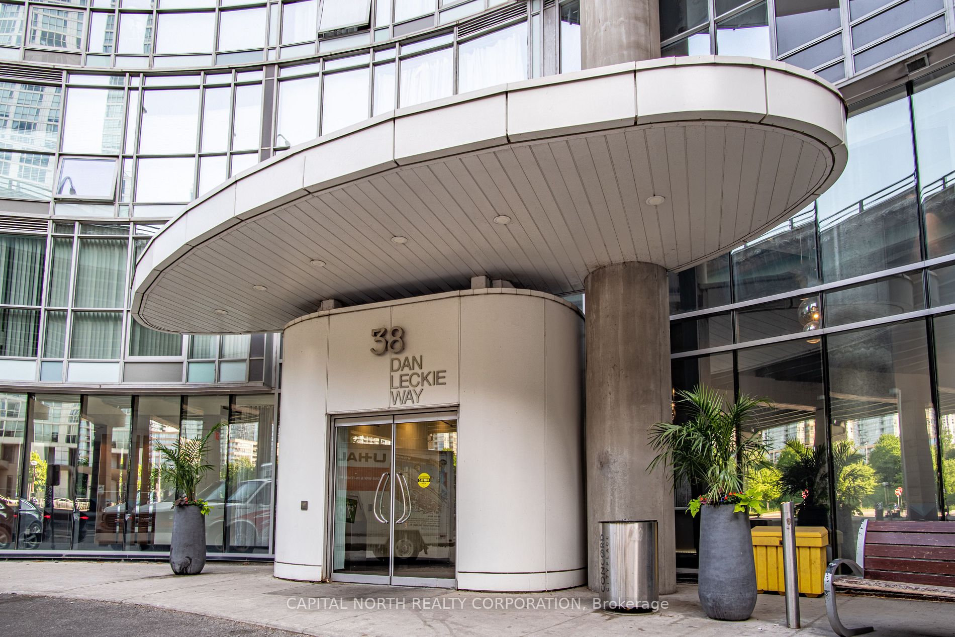 38 Dan Leckie Way, #2109