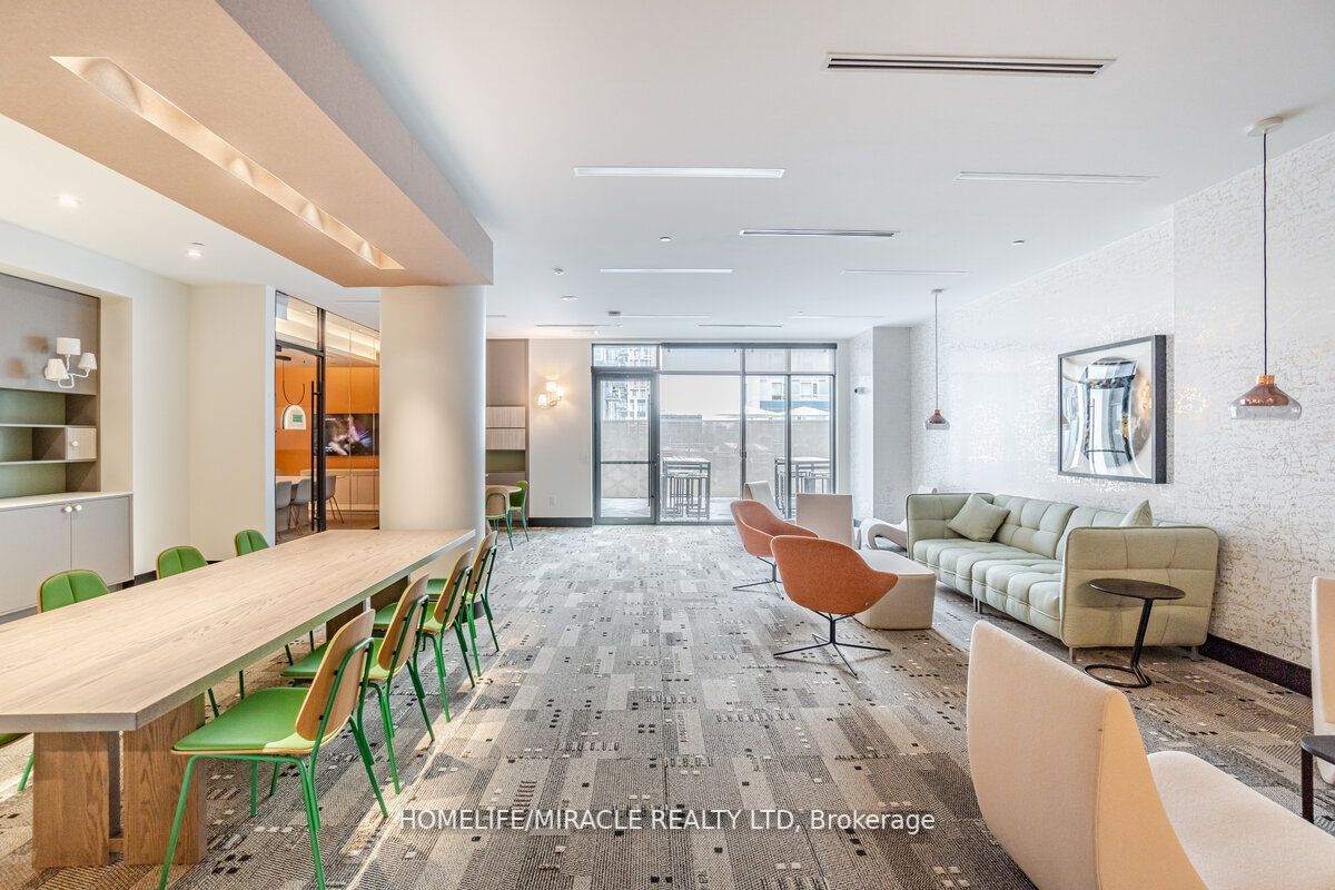 130 River St, #2302