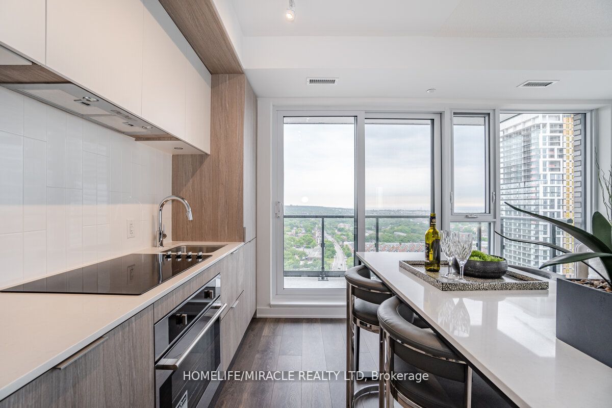 130 River St, #2302
