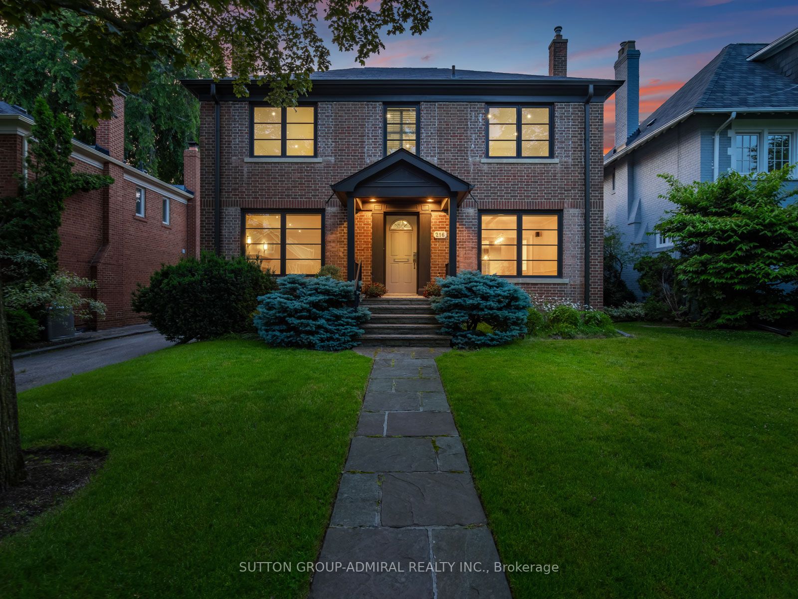 216 Glencairn Ave