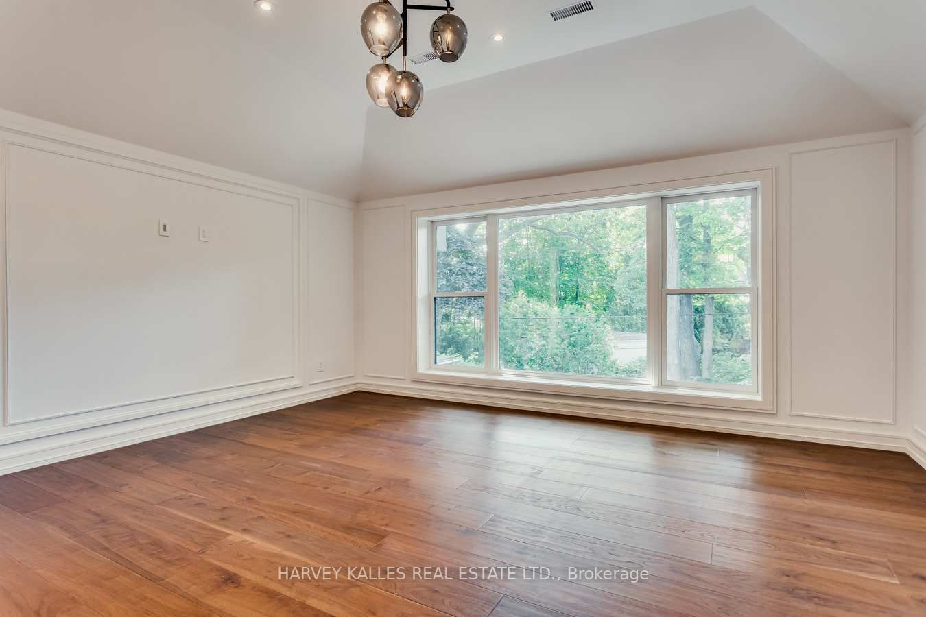 23 Douglas Drive