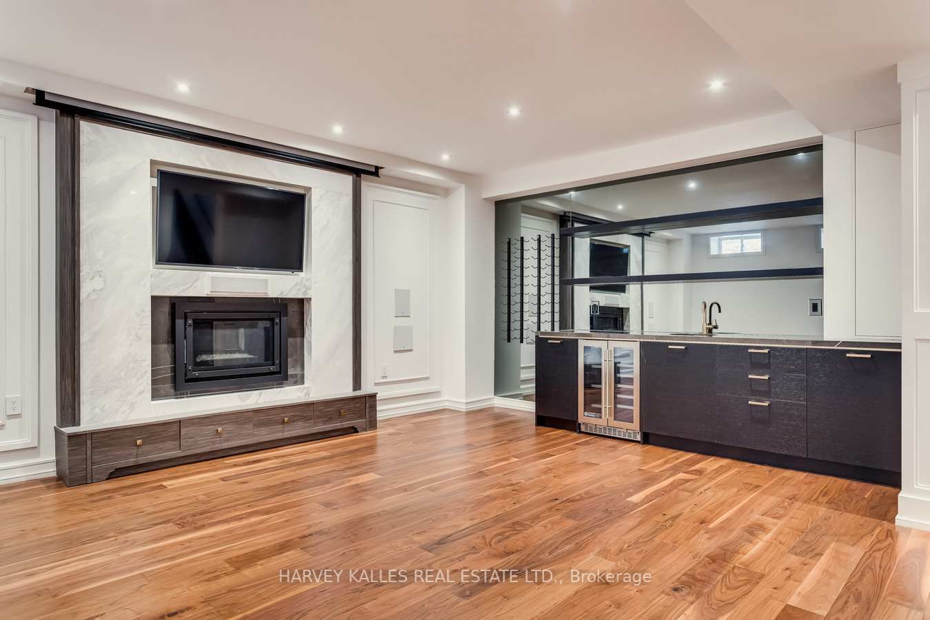 23 Douglas Drive