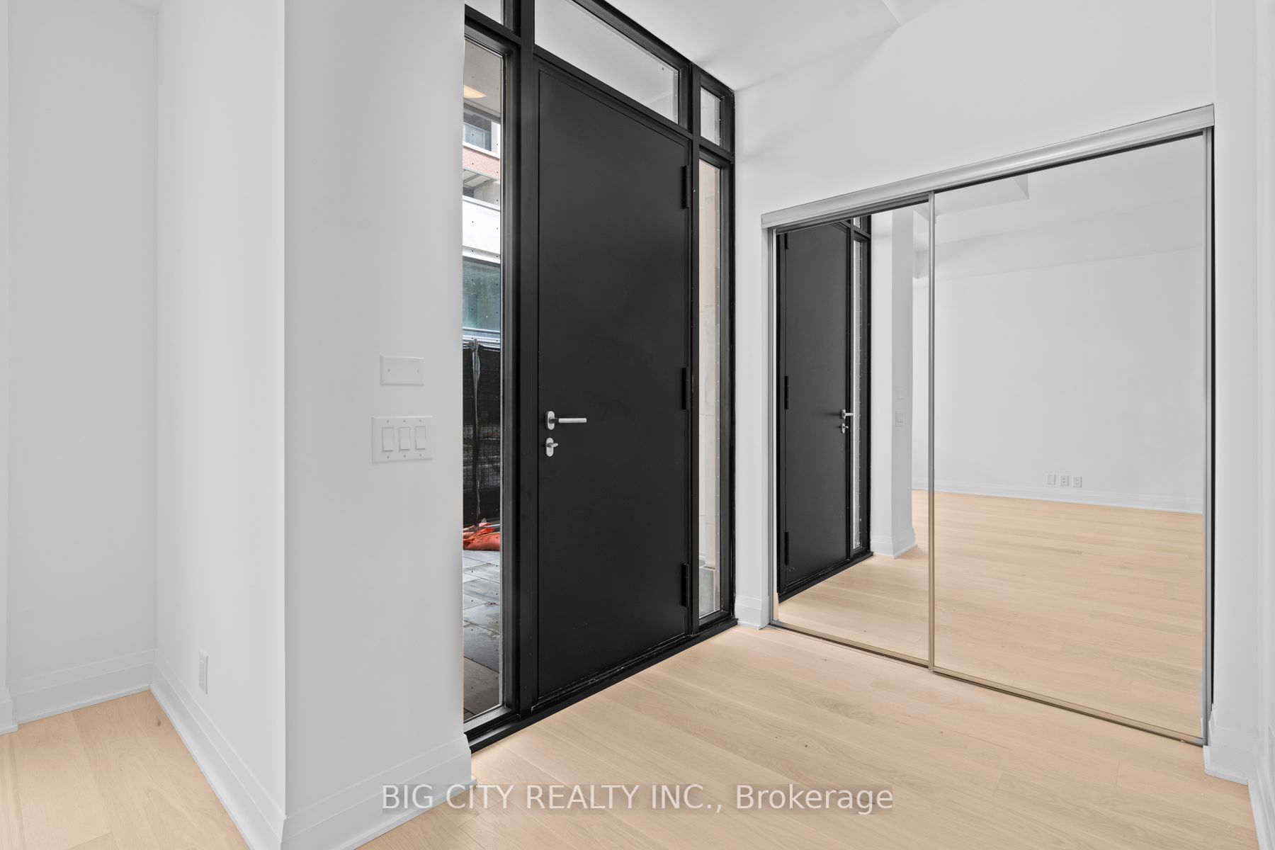 33 Frederick Todd Way, #TH01