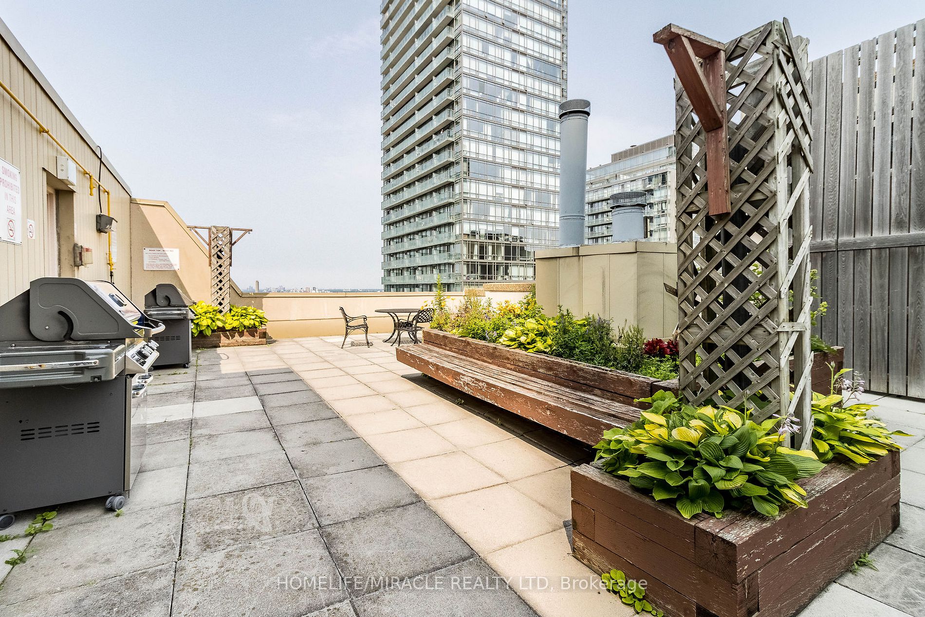 25 Grenville St, #1107
