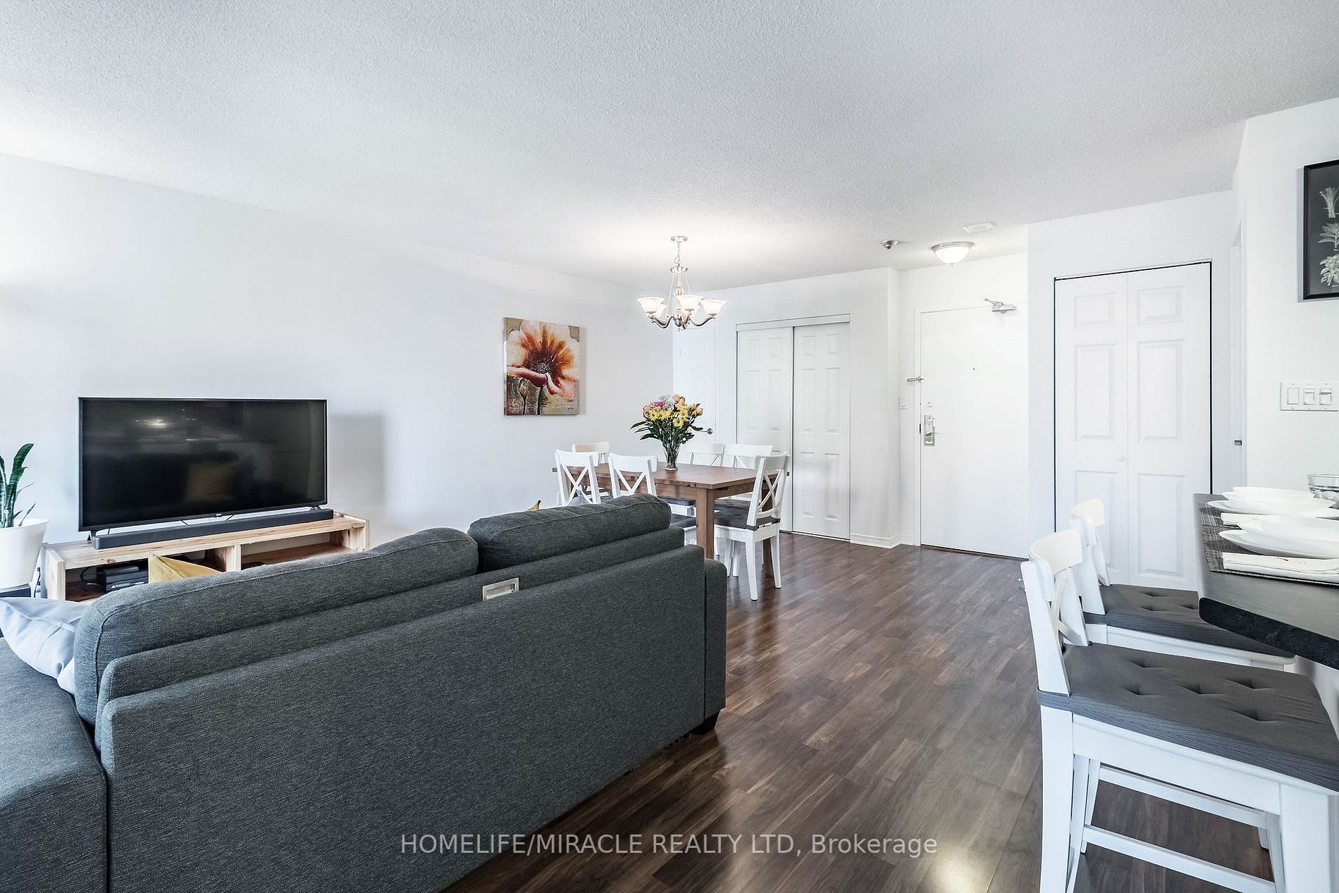 25 Grenville St, #1107