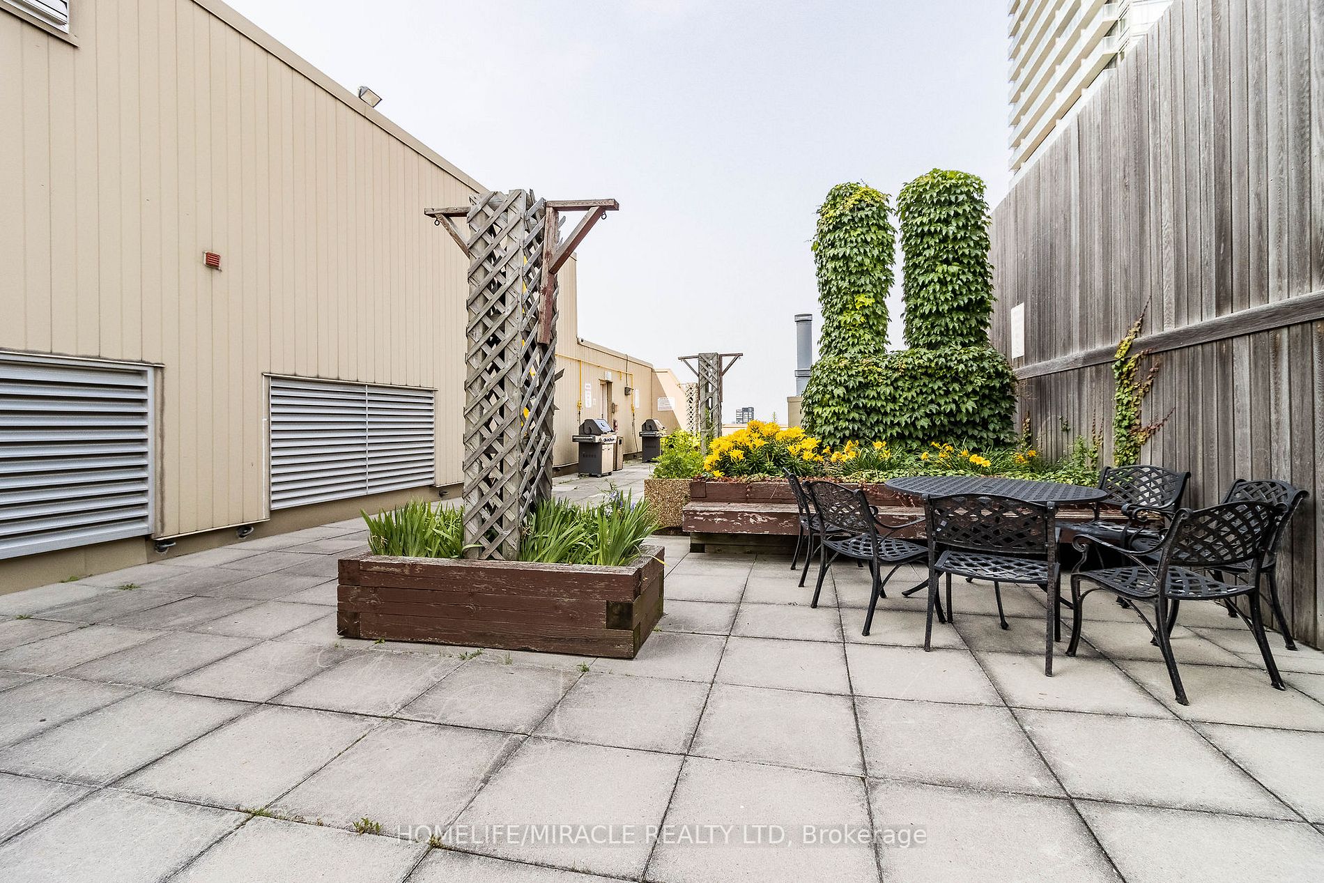 25 Grenville St, #1107