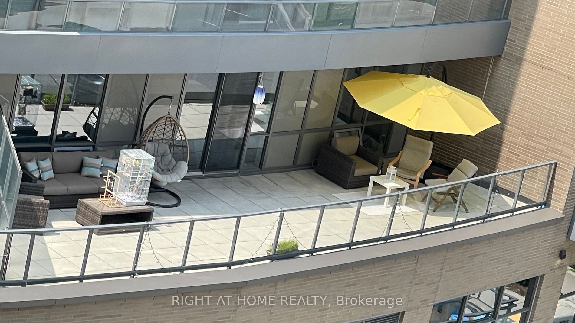 50 Forest Manor Rd, #211