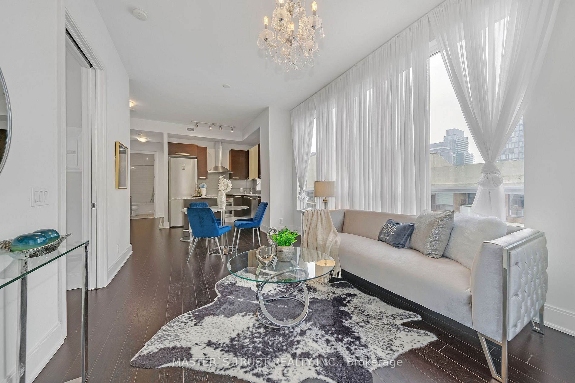 21 Balmuto St, #1803