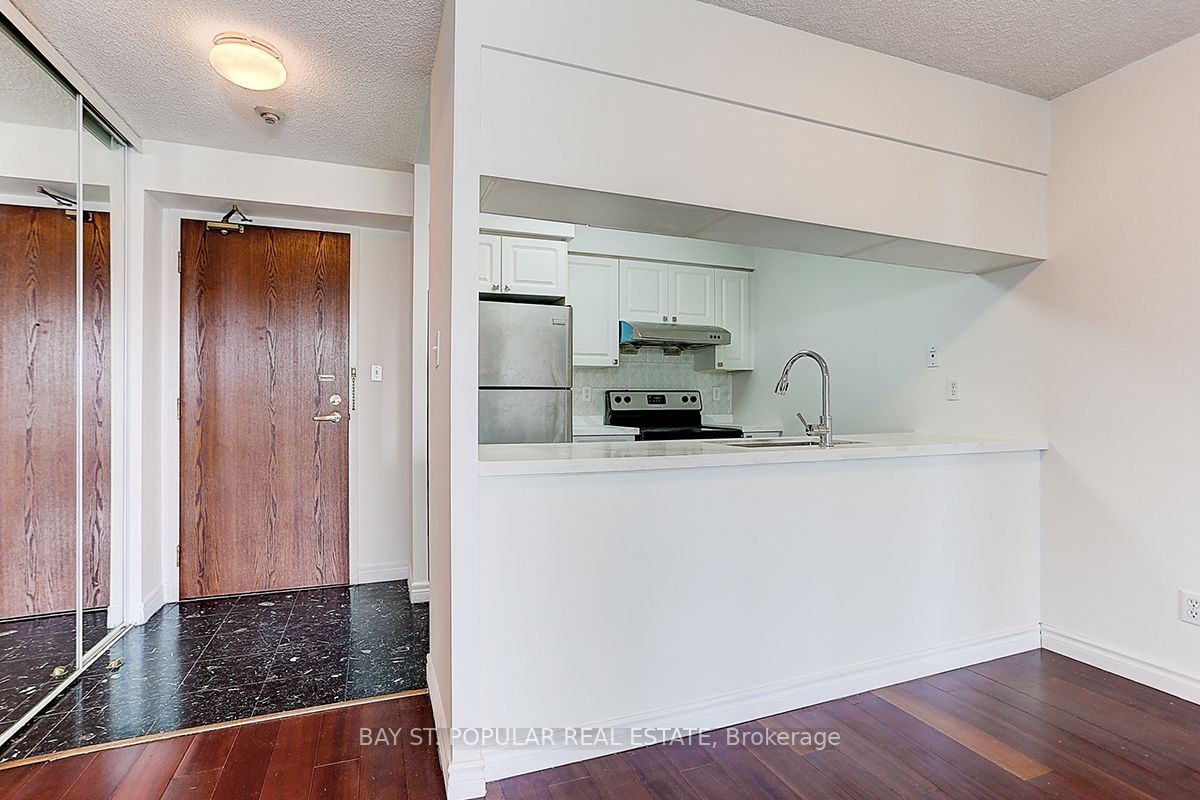 28 Empress Ave, #616