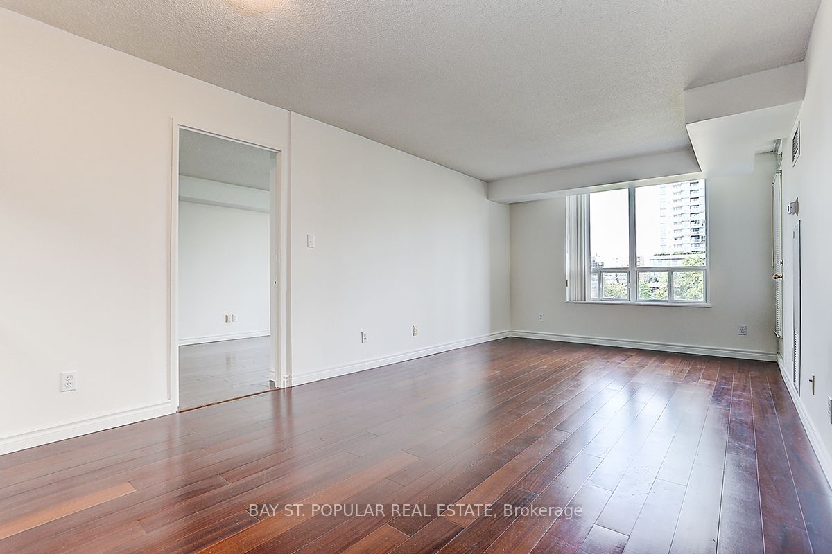 28 Empress Ave, #616