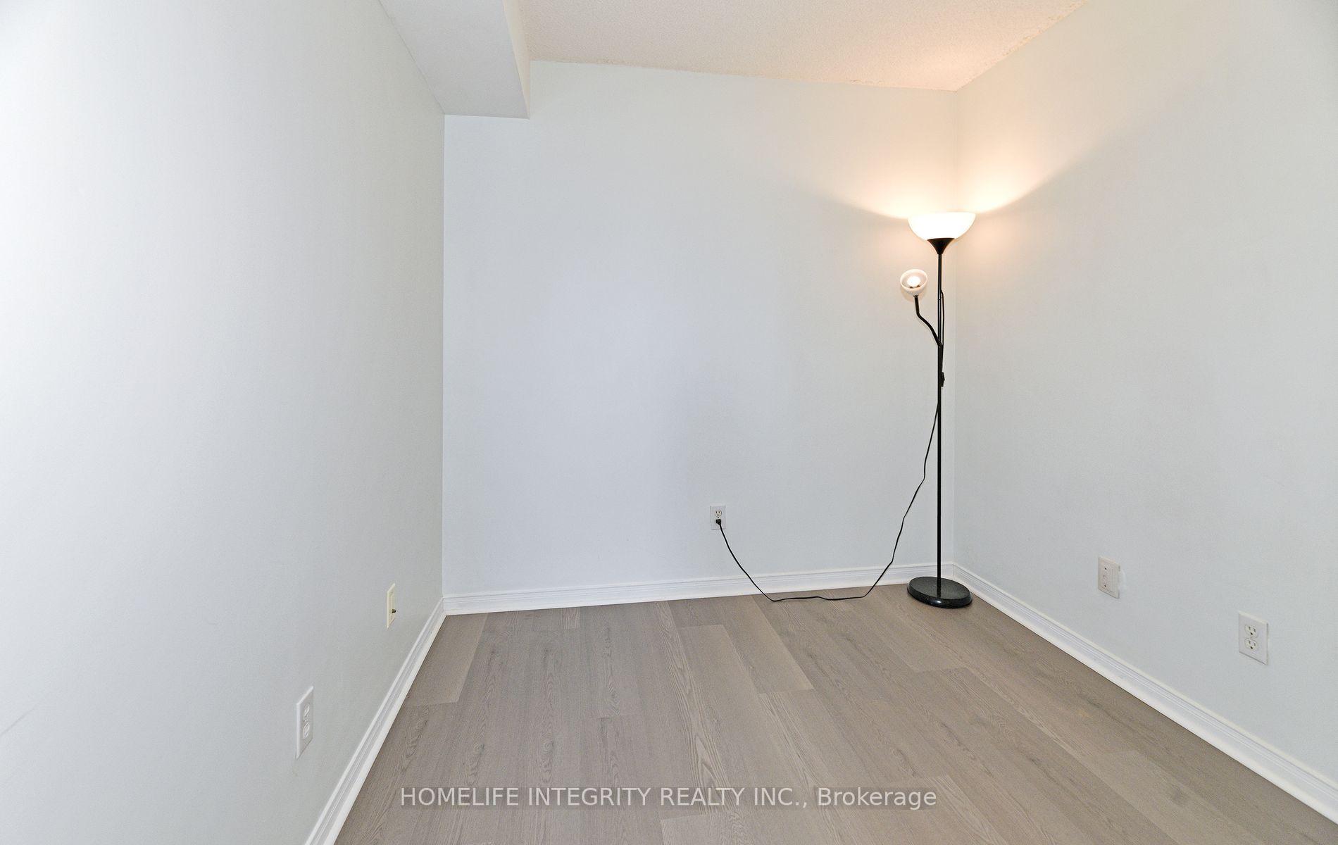 750 Bay St, #2301