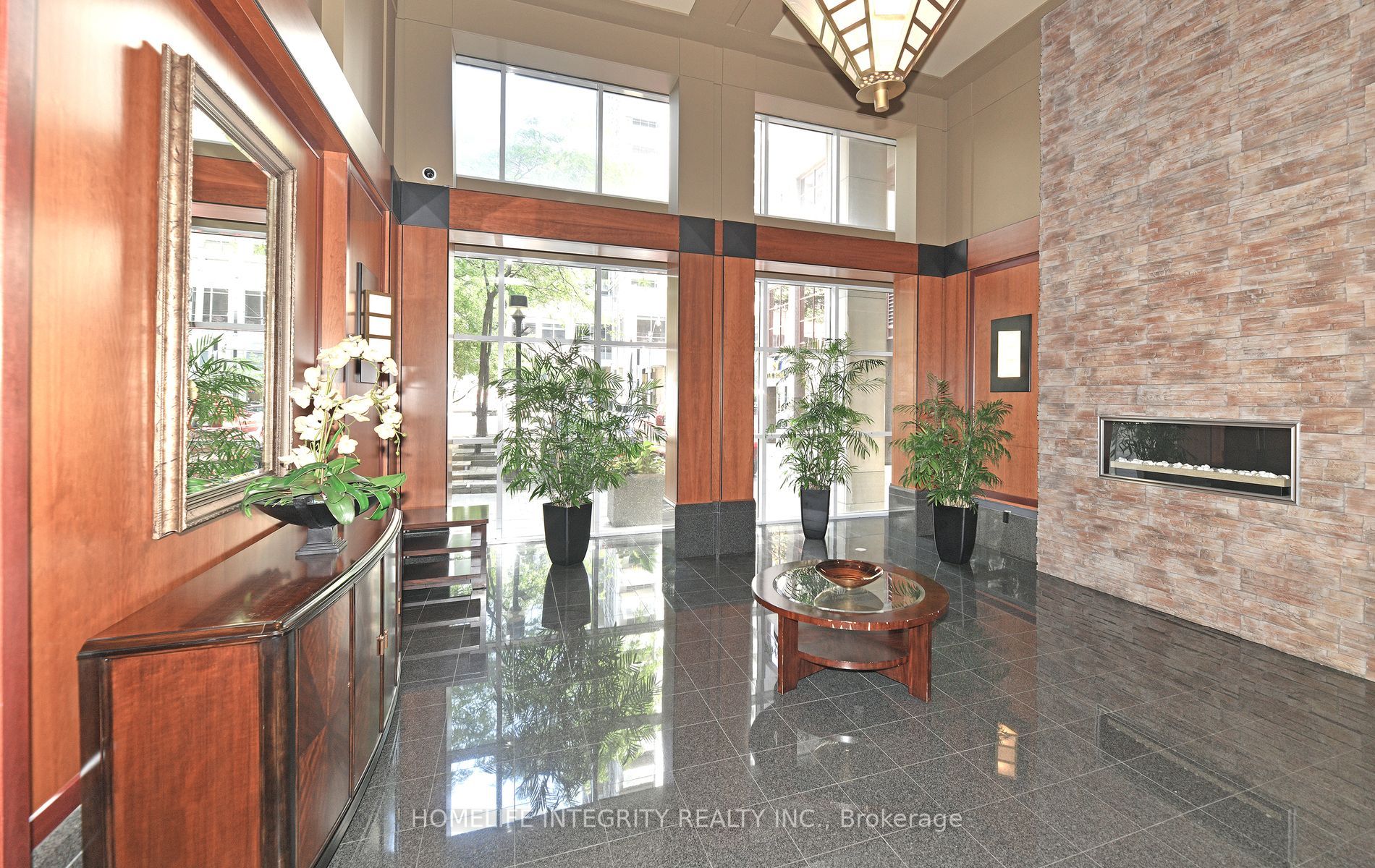 750 Bay St, #2301