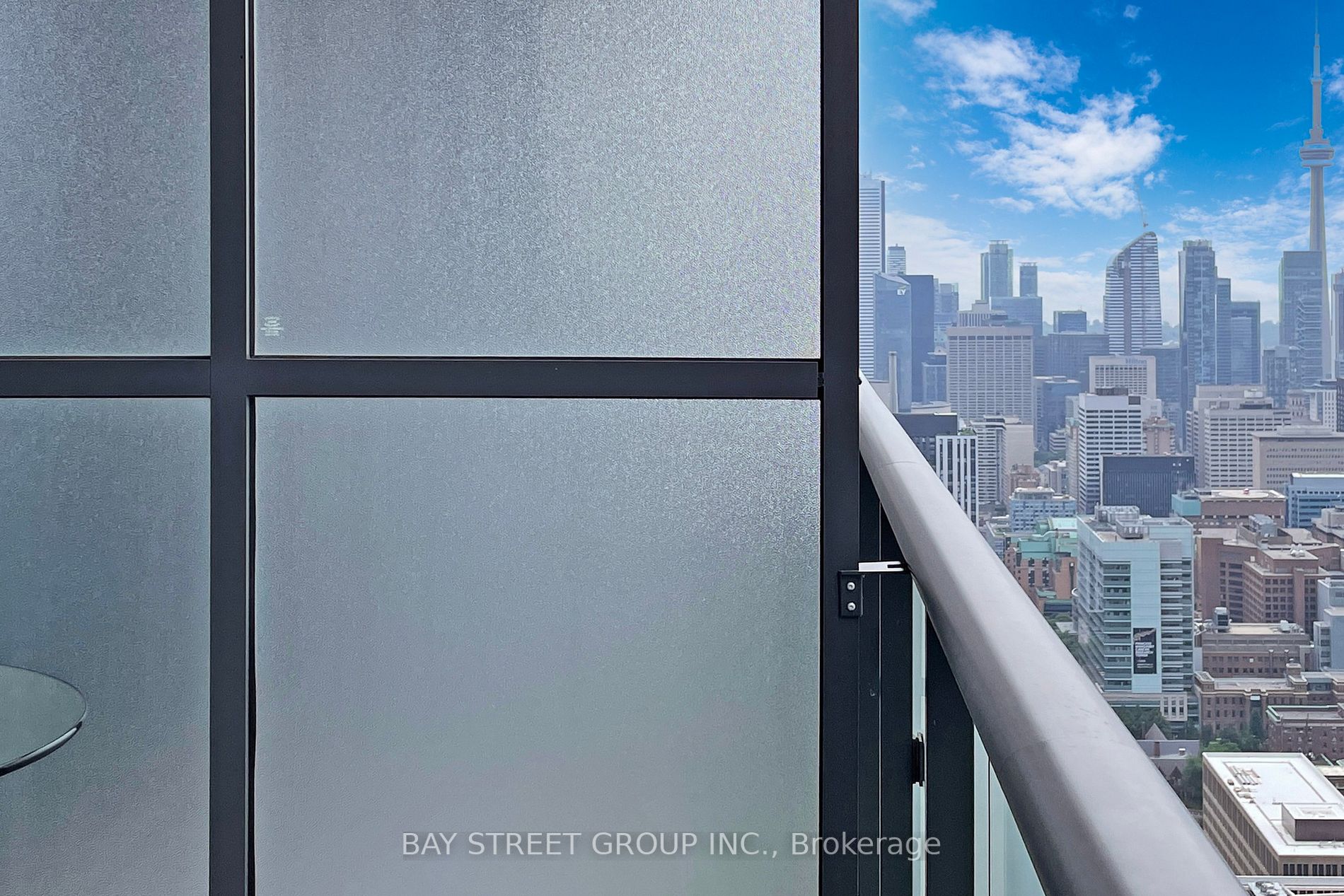 1080 Bay St, #Ph05