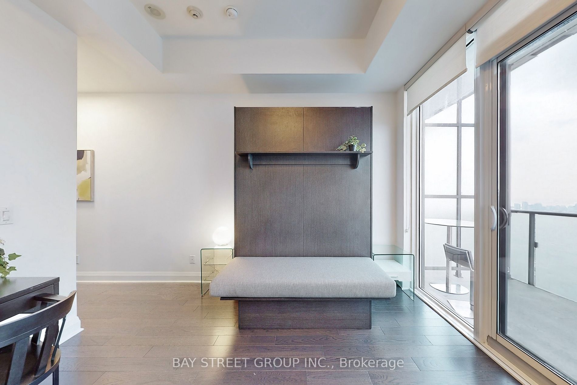 1080 Bay St, #Ph05