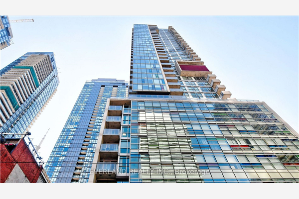 375 King St W, Toronto