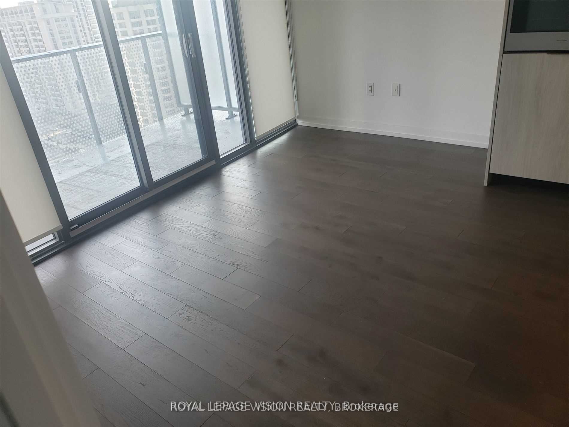 11 Wellesley St W, #1301