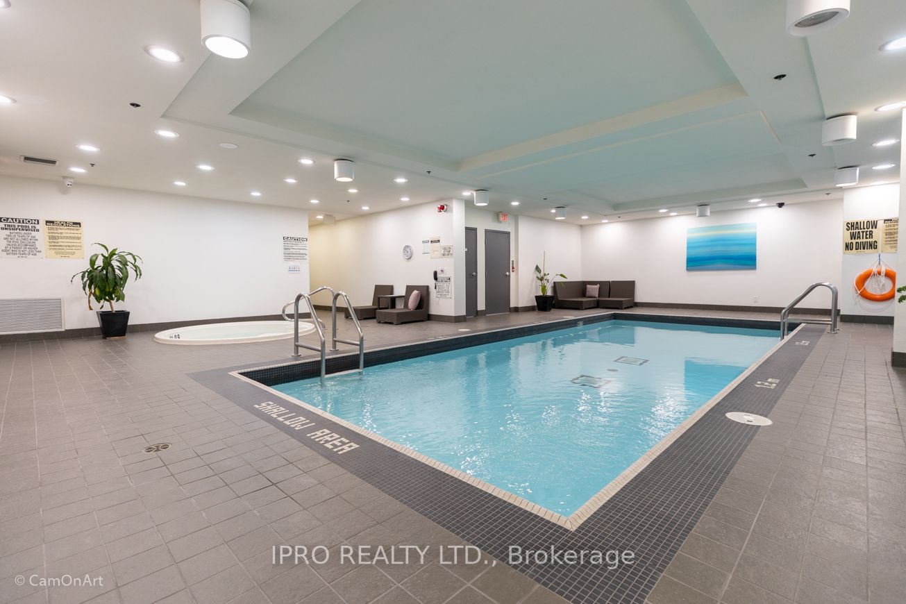 35 Hayden Street E, #105