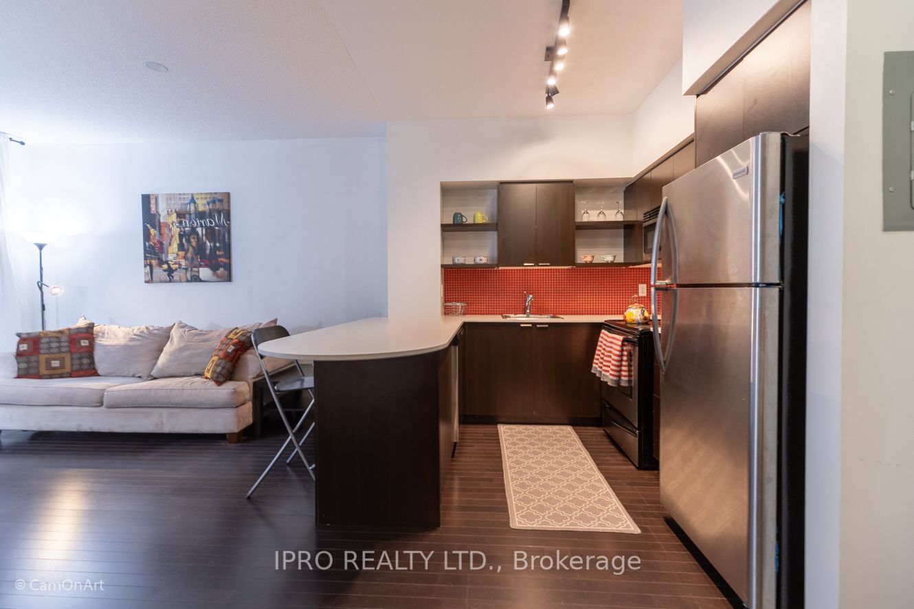35 Hayden Street E, #105