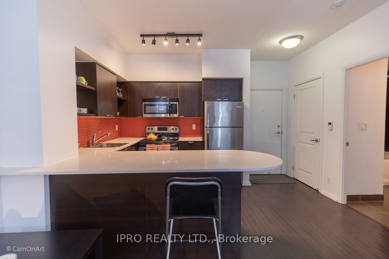 35 Hayden Street E, #105
