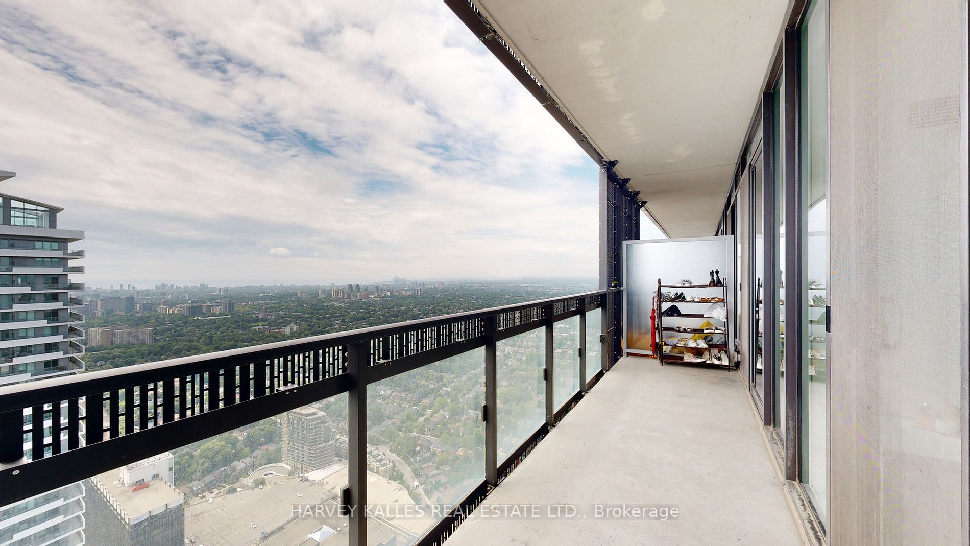 8 Eglinton Ave E, #5312