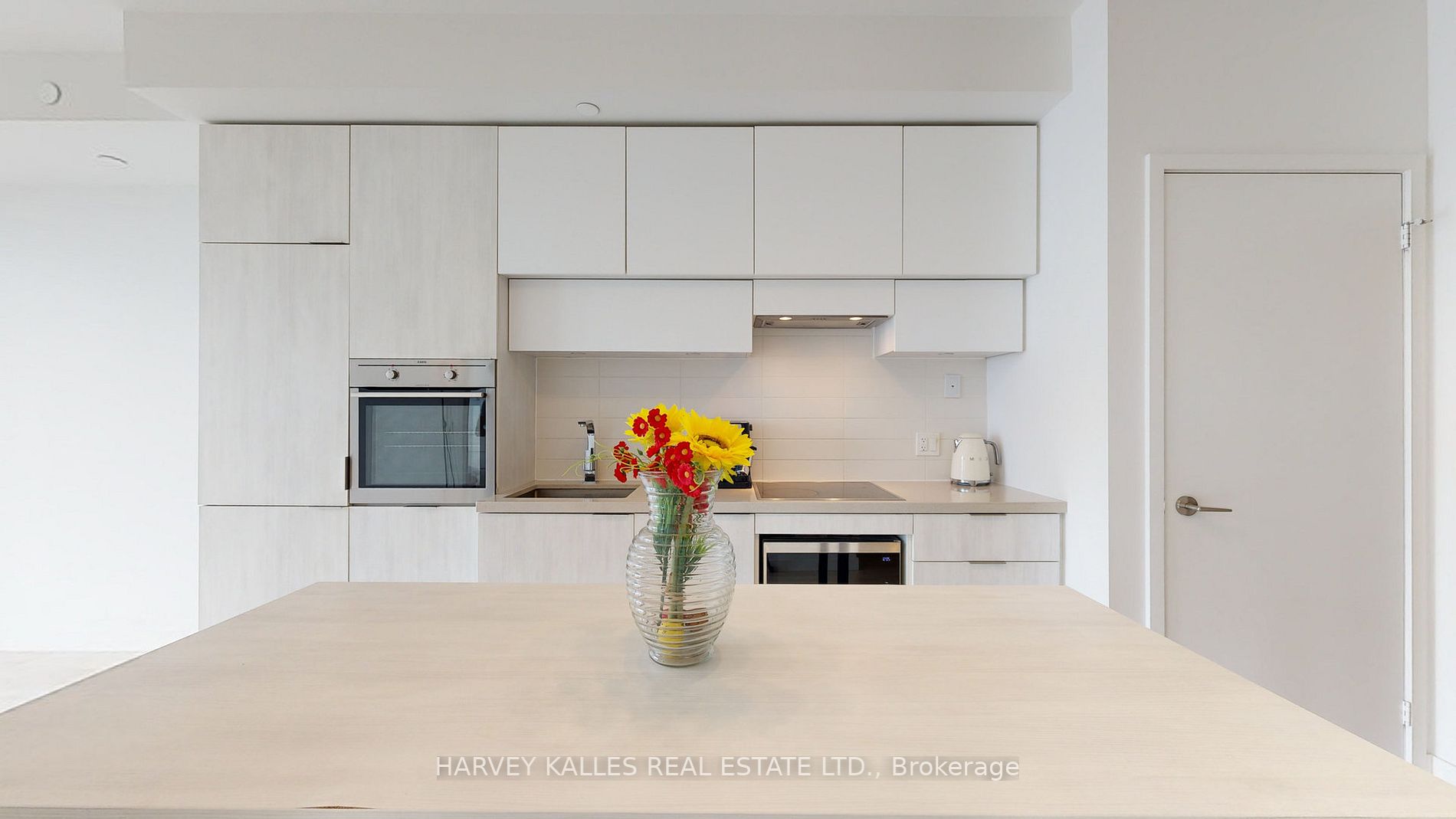 8 Eglinton Ave E, #5312