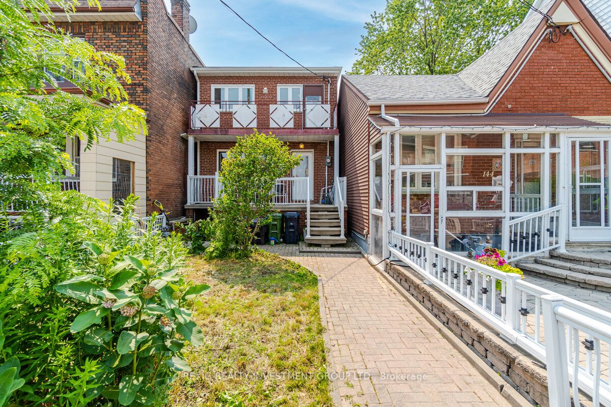 142 Palmerston Ave