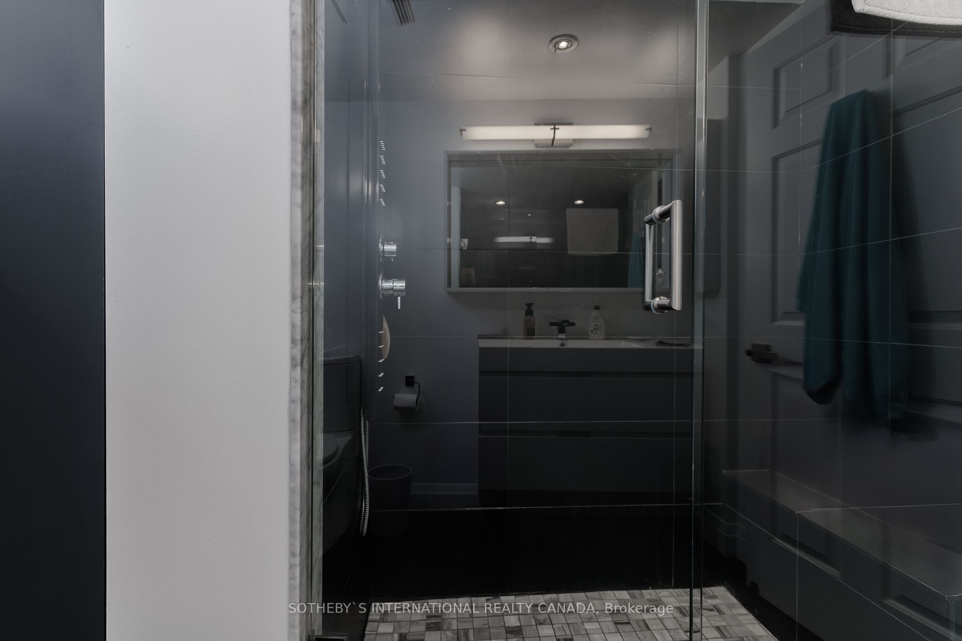 271 Ridley Blvd, #1407
